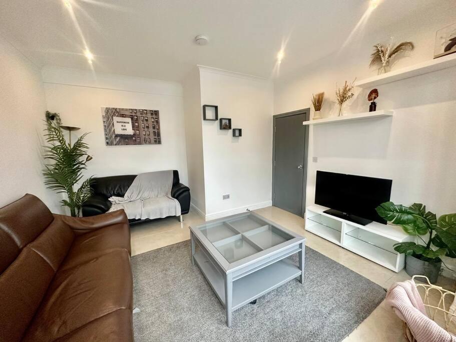 5 Bedroom House Se6 London Eksteriør billede