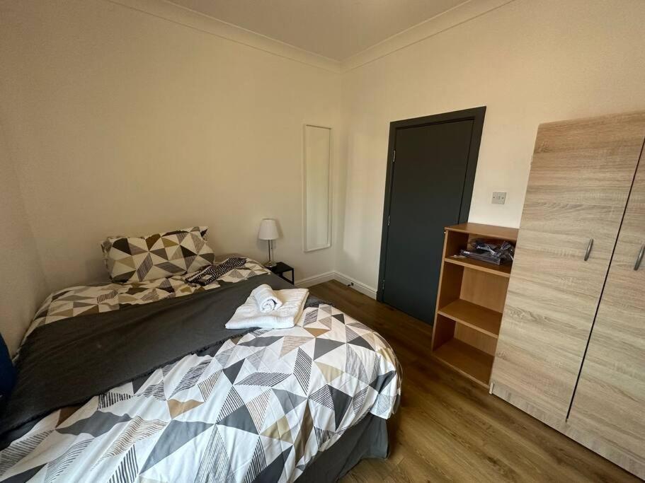 5 Bedroom House Se6 London Eksteriør billede