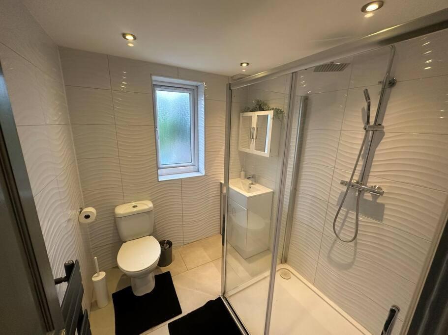 5 Bedroom House Se6 London Eksteriør billede