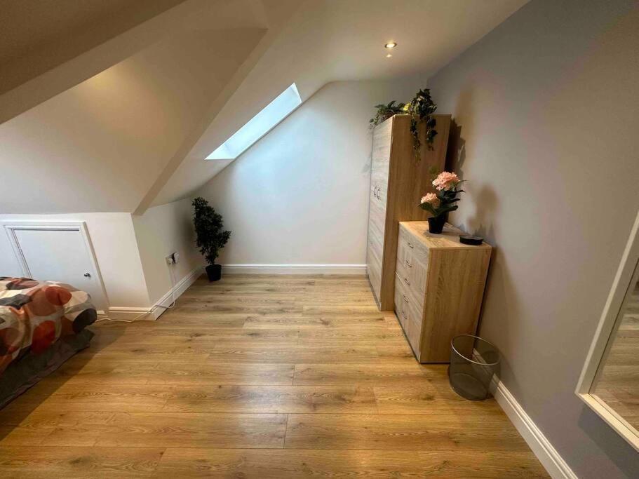 5 Bedroom House Se6 London Eksteriør billede